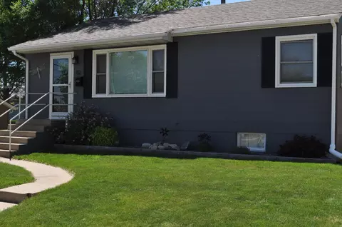 112 Hill St, Bismarck, ND 58504 photo 21