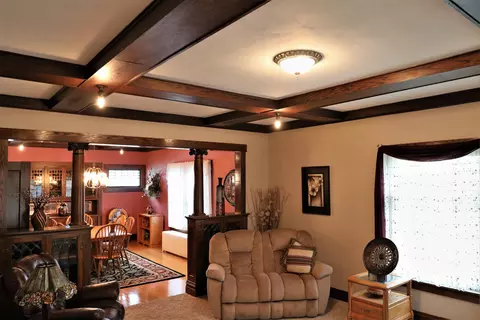 208 5th Ave NW, Mandan, ND 58554 photo 3