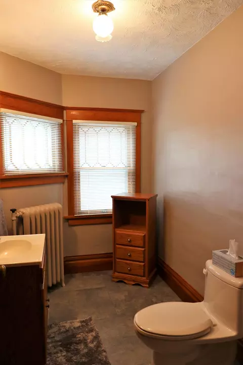 208 5th Ave NW, Mandan, ND 58554 photo 17