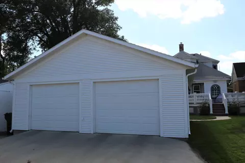 208 5th Ave NW, Mandan, ND 58554 photo 25