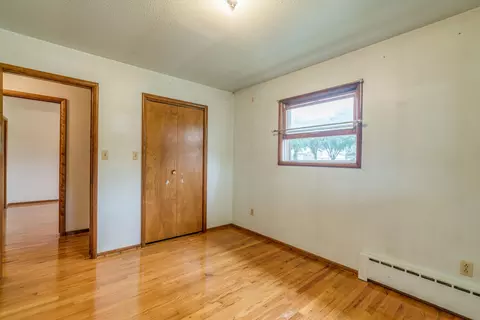 1227 18th St, Bismarck, ND 58501 photo 10
