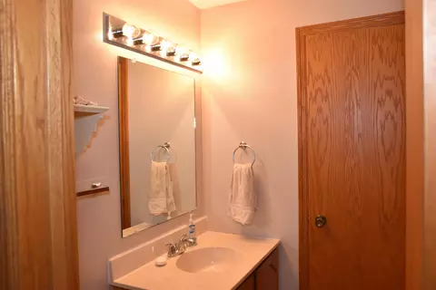 1306 Territory Dr, Bismarck, ND 58503 photo 28
