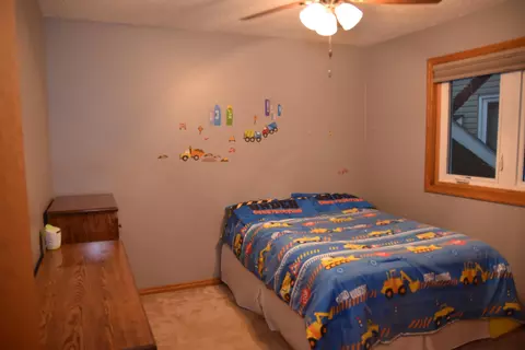 1306 Territory Dr, Bismarck, ND 58503 photo 20