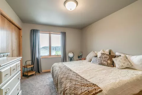 4025 Knudsen Loop, Bismarck, ND 58503 photo 26