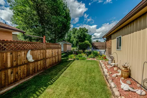 620 Summit Ave, Hebron, ND 58638 photo 20