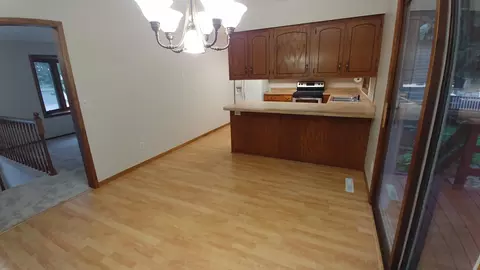 1600 E Omaha Dr, Bismarck, ND 58504 photo 13