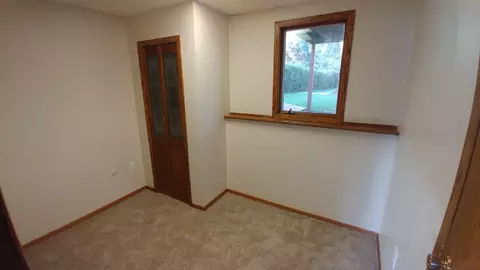 1600 E Omaha Dr, Bismarck, ND 58504 photo 48
