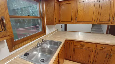 1600 E Omaha Dr, Bismarck, ND 58504 photo 11
