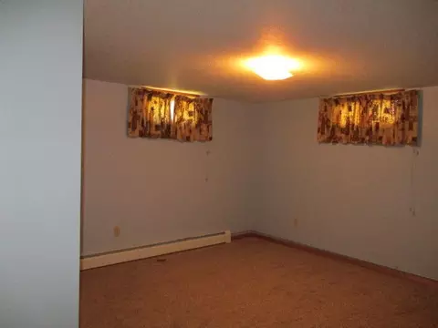 26 E 4th Ave, Turtle Lake, ND 58575 photo 12