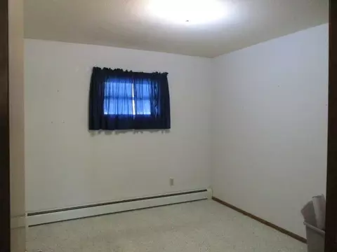 26 E 4th Ave, Turtle Lake, ND 58575 photo 5