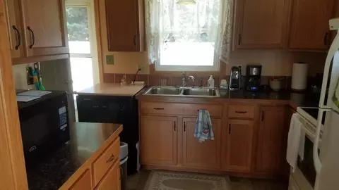2121 E Boulevard Ave, Bismarck, ND 58501 photo 12