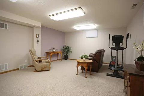 1983 E Capitol Ave, Bismarck, ND 58501 photo 30