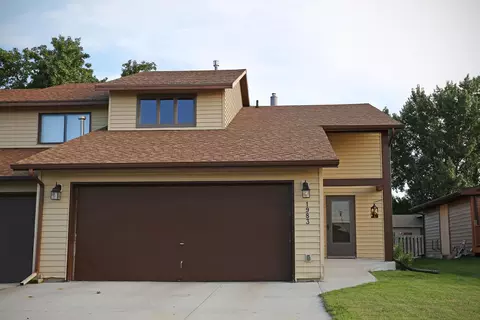 1983 E Capitol Ave, Bismarck, ND 58501 photo 33
