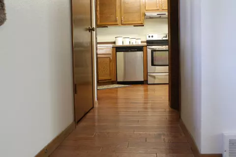 1983 E Capitol Ave, Bismarck, ND 58501 photo 6