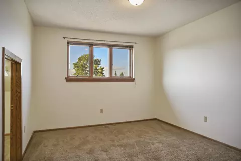 1983 E Capitol Ave, Bismarck, ND 58501 photo 22