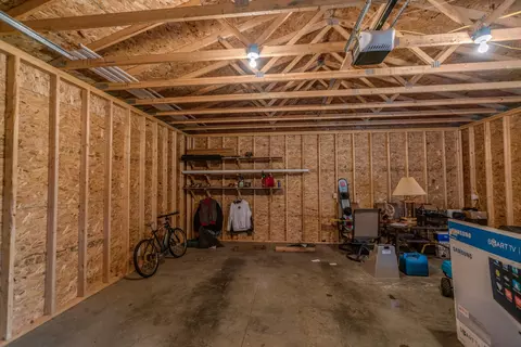 1726 N Valley Loop, Bismarck, ND 58503 photo 31