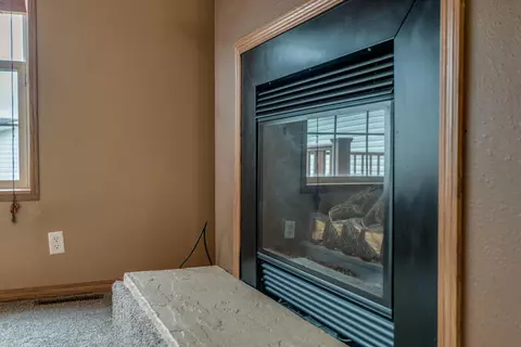 1726 N Valley Loop, Bismarck, ND 58503 photo 16