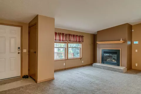 1726 N Valley Loop, Bismarck, ND 58503 photo 13