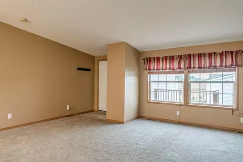 1726 N Valley Loop, Bismarck, ND 58503 photo 14