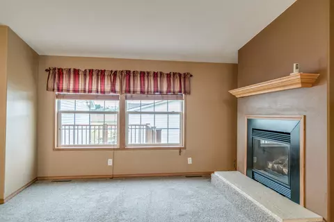 1726 N Valley Loop, Bismarck, ND 58503 photo 15