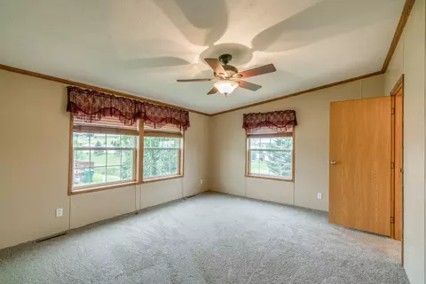 1726 N Valley Loop, Bismarck, ND 58503 photo 18
