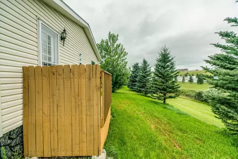 1726 N Valley Loop, Bismarck, ND 58503 photo 33