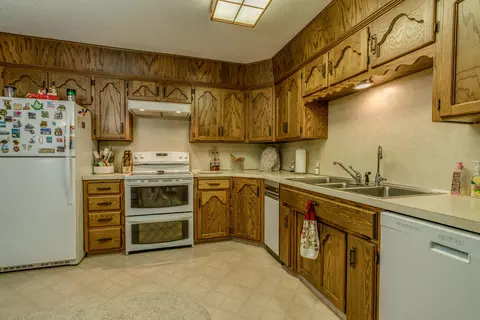 903 5th Ave NW, Mandan, ND 58554 photo 13