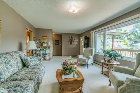 903 5th Ave NW, Mandan, ND 58554 photo 8