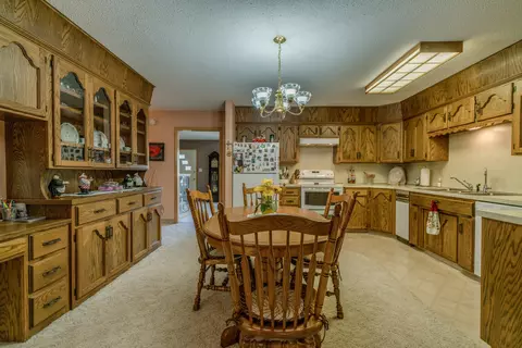 903 5th Ave NW, Mandan, ND 58554 photo 16