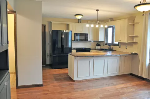 2518 E Boulevard Ave, Bismarck, ND 58501 photo 3