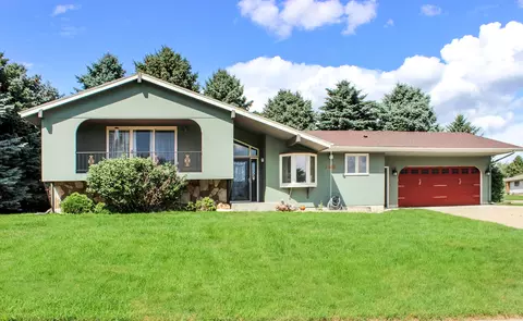 2518 E Boulevard Ave, Bismarck, ND 58501 photo 1