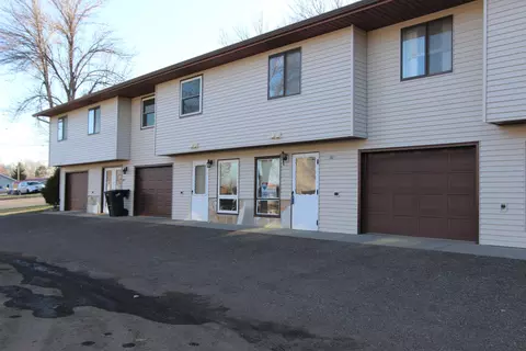 1836 Divide Ave, Bismarck, ND 58501 photo 2