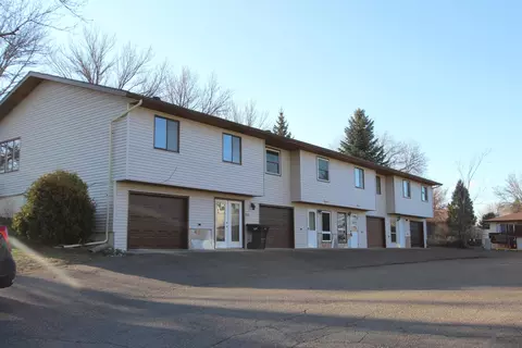 1836 Divide Ave, Bismarck, ND 58501 photo 1