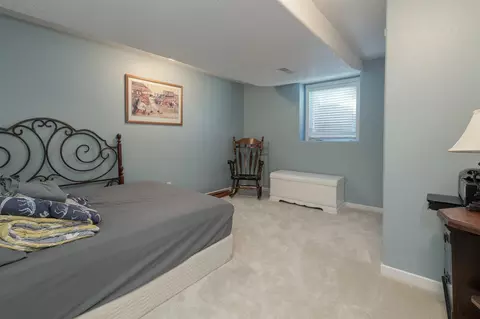 4466 Turnbow Ln, Bismarck, ND 58503 photo 18