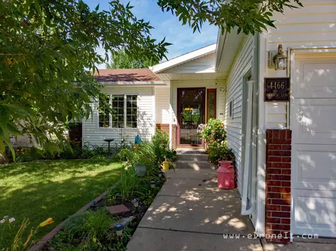 4466 Turnbow Ln, Bismarck, ND 58503 photo 2