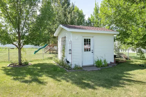 4466 Turnbow Ln, Bismarck, ND 58503 photo 21