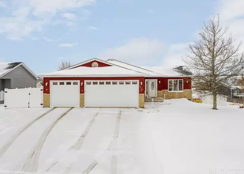 4620 Kost Dr, Bismarck, ND 58503 photo 21