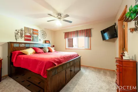 4620 Kost Dr, Bismarck, ND 58503 photo 10