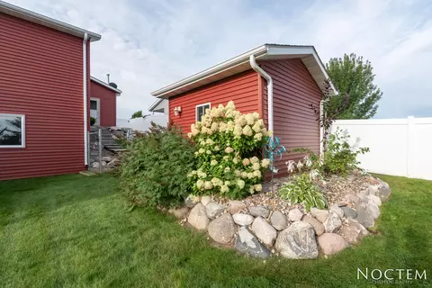 4620 Kost Dr, Bismarck, ND 58503 photo 25