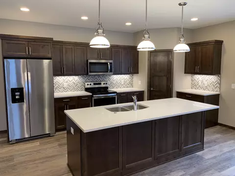 3716 Stacy Dr, Bismarck, ND 58504 photo 5