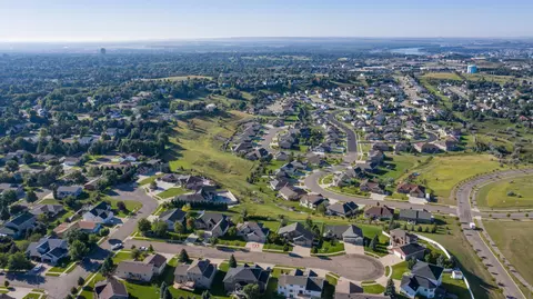 735 Saddle Ridge Rd, Bismarck, ND 58503 photo 45