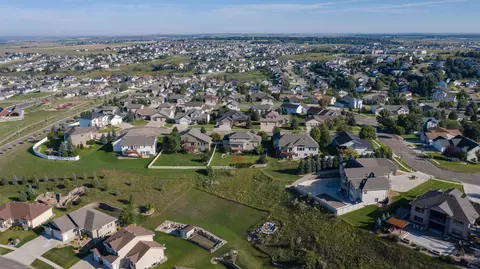 735 Saddle Ridge Rd, Bismarck, ND 58503 photo 42