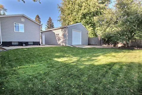 1718 Bowen Ave, Bismarck, ND 58504 photo 21