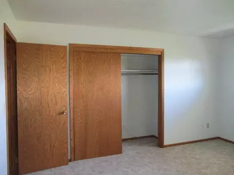 90 S Avenue Ave W, Turtle Lake, ND 58575 photo 8