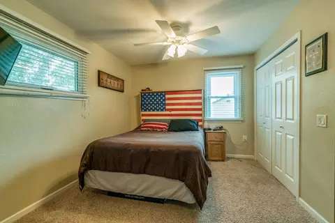 2005 E Ave E, Bismarck, ND 58501 photo 15