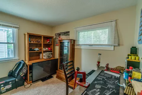 2005 E Ave E, Bismarck, ND 58501 photo 17