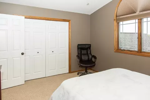 4433 Boulder Ridge Rd, Bismarck, ND 58503 photo 31