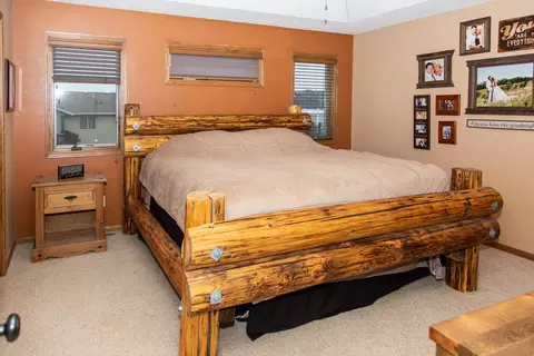 4433 Boulder Ridge Rd, Bismarck, ND 58503 photo 24