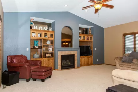 4433 Boulder Ridge Rd, Bismarck, ND 58503 photo 7