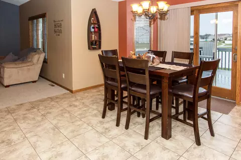 4433 Boulder Ridge Rd, Bismarck, ND 58503 photo 19